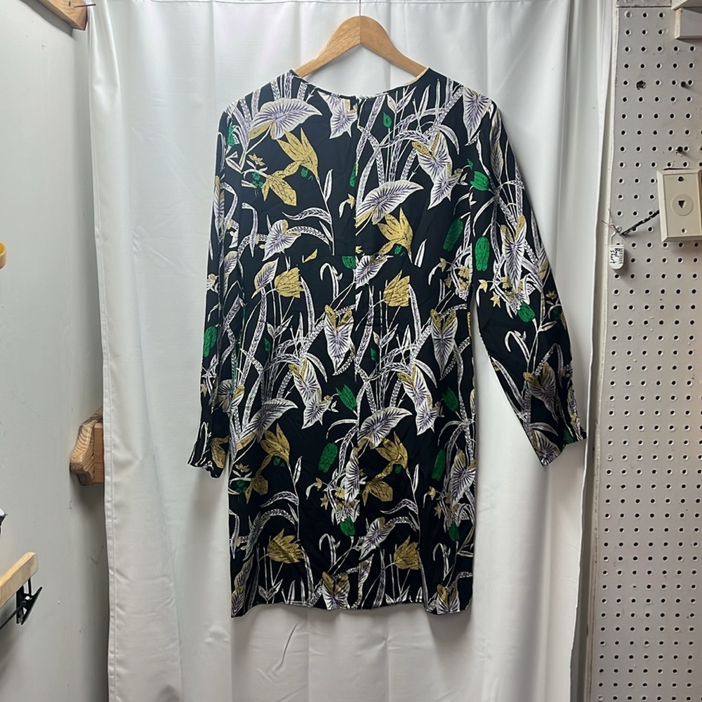 Diane Von Furstenberg Black Green Silk Animal Floral Print Dress- 6 - Picture 5 of 7